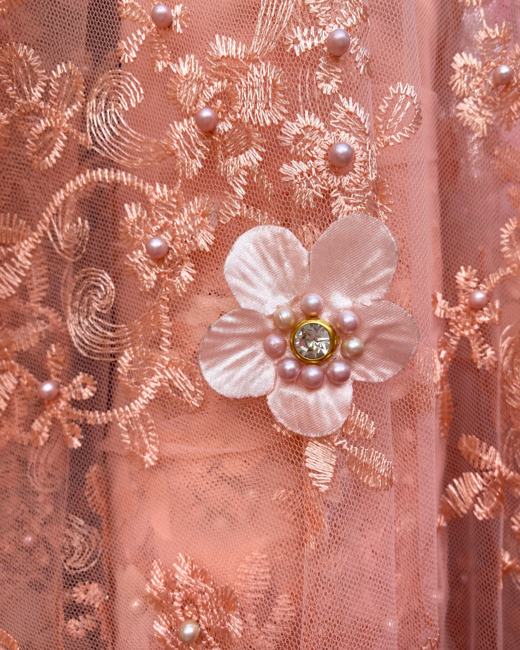 Flor bordada